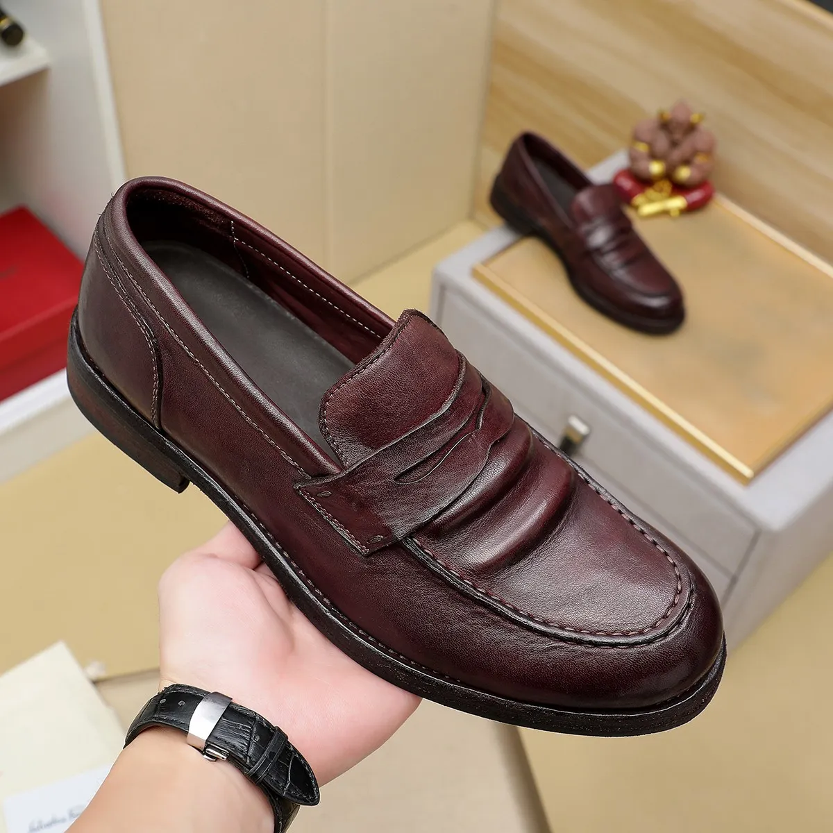 Men's shoes 💰920 💰 Louis Vuitton LV ® Autumn and Winter 🆕 models 🔛Full shoe counter First layer cowhide, 🐂Leather lined casual shoes for men, super soft outsole, a must for driving. Counter synchronization Original first layer cowhide Completely 1:1 mold customization 🌹Top version, 3 colors available! Number: 38-45 (37.46. Customized)